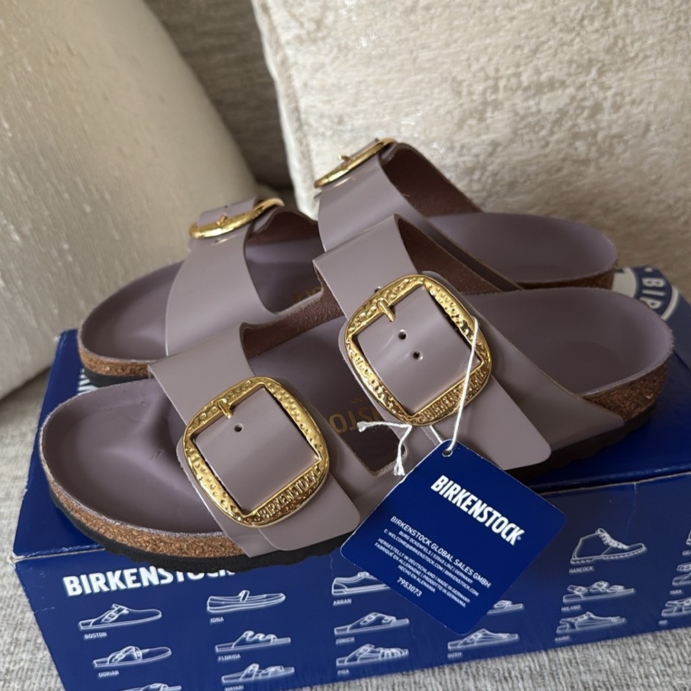 NWT Birkenstock Arizona Big Hammered Buckle High Shine Sandals Faded Purple - Picture 13 of 15